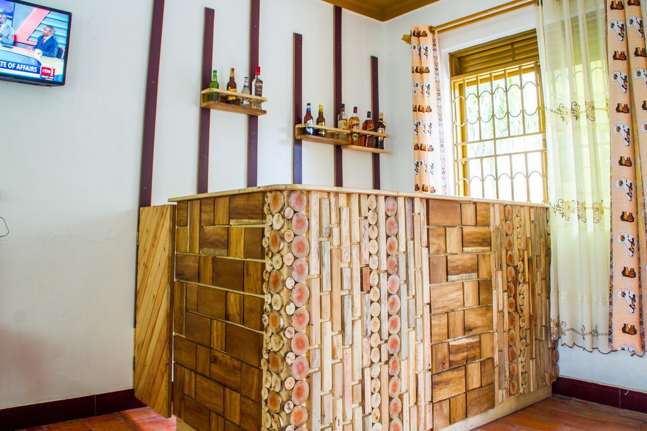 Queen Elizabeth Pvt Lodge Kichwamba Zewnętrze zdjęcie